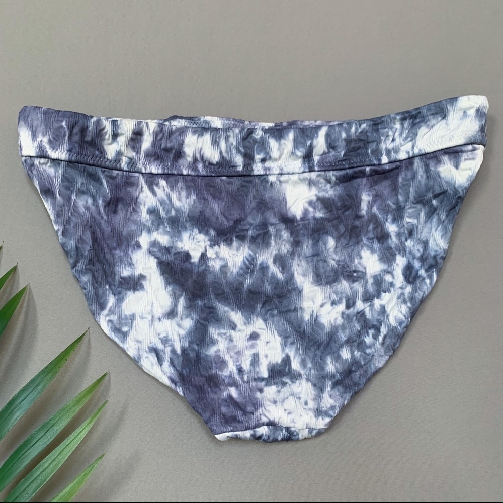 ATHLETA blue gray tie dye Tulum bikini bottoms, L. - Picture 8 of 8